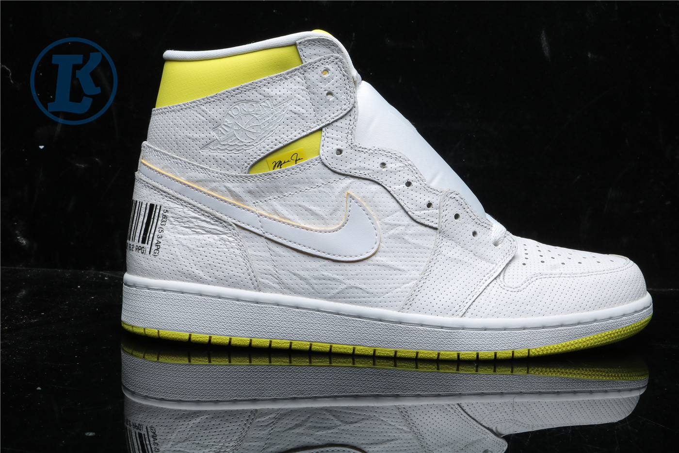 Jordan 1 Retro High First Class Flight